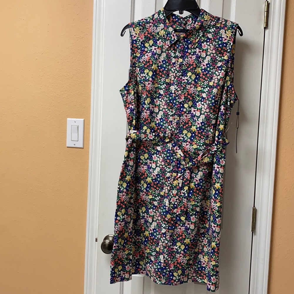 New Tommy Hilfiger floral shirt dress